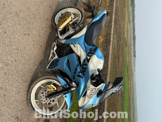 Suzuki Gixxer